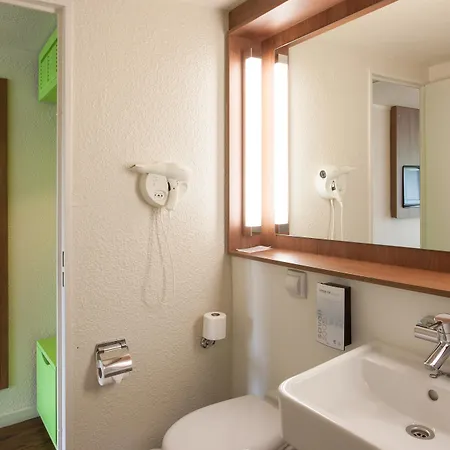 Campanile Nature - Sud Aeroport 3* Poitiers
