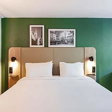 Campanile Nature - Sud Aeroport 3*