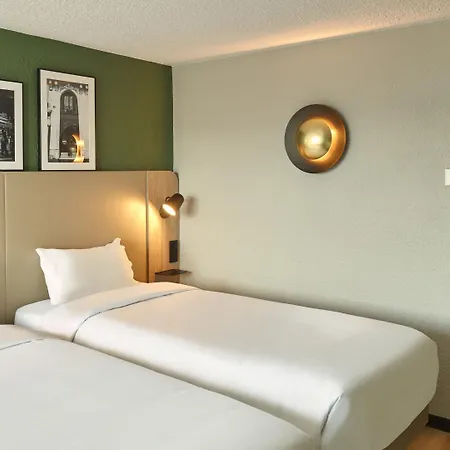 Campanile Nature - Sud Aeroport Hotel