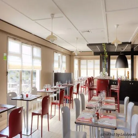 Campanile Nature - Sud Aeroport 3*