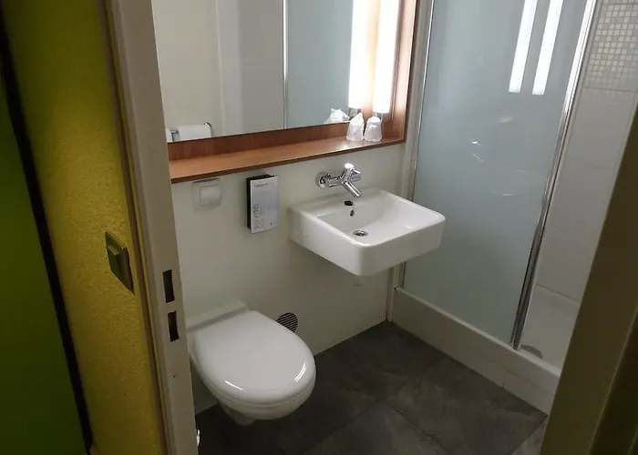 Campanile Nature - Poitiers Sud Aeroport Poitiers