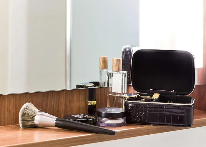 Campanile Nature - Poitiers Sud Aeroport Hotel Poitiers