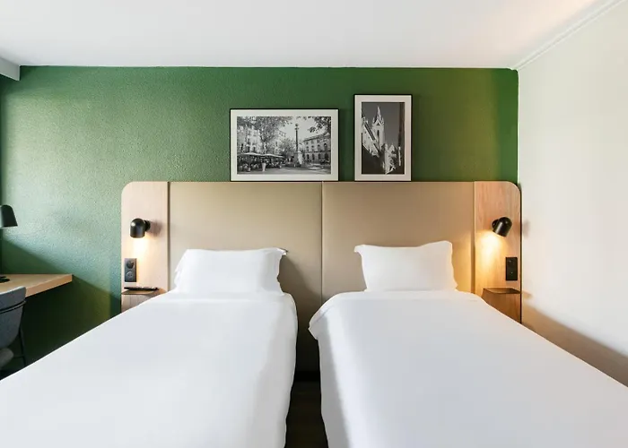 酒店 Campanile Nature - Sud Aeroport 3*